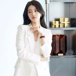 아보아보 화이트 자켓, 정장바지 판매합니다!