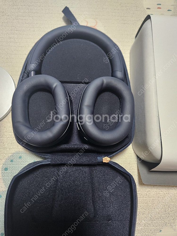 소니 WH-1000XM5 헤드폰--1