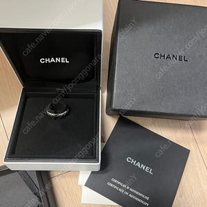 chanel coco crush 샤넬코코크러쉬 화이트골드링 사이즈50 판매합니다!