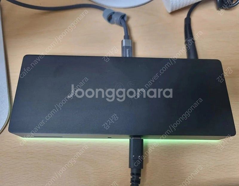 Razer Thunderbolt 4 Dock Chrom...--2