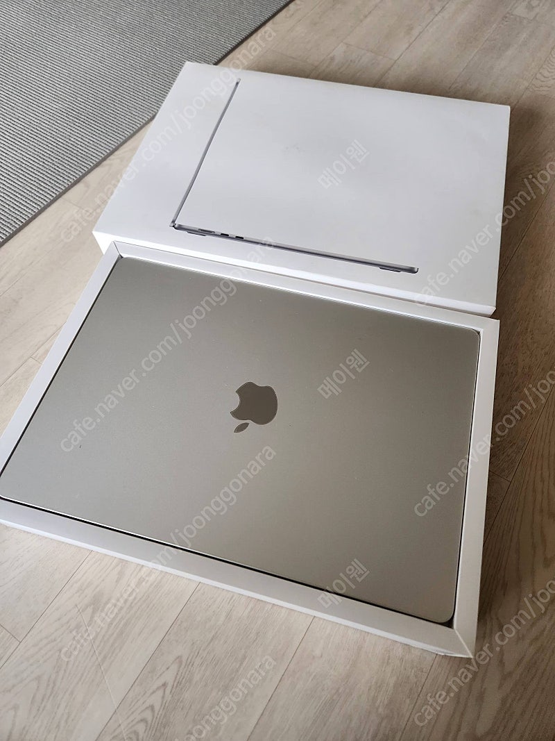 맥북에어 M2 15인치 실버 8GB/256GB 풀박스 사이클 20 앱포함