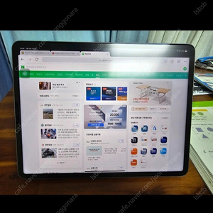 아이패드 프로 6세대 12.9 256g 팝니다