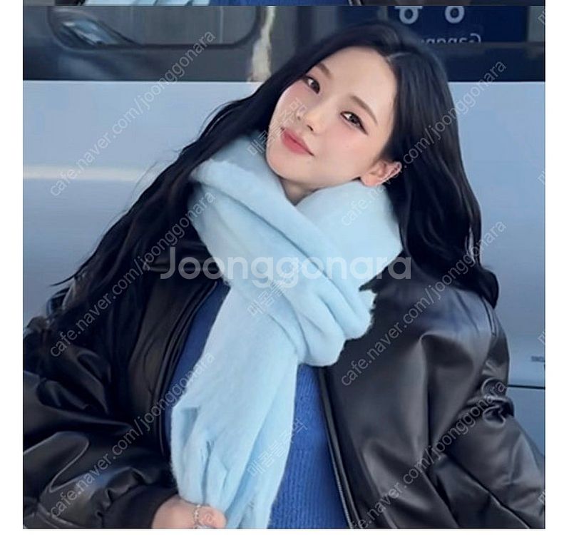 앵브록스 목도리 블루 (카리나착용)--0