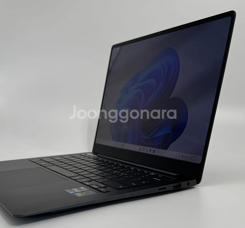 [삼성전자] 갤럭시북3 프로 NT940XFG-K71AG...--4