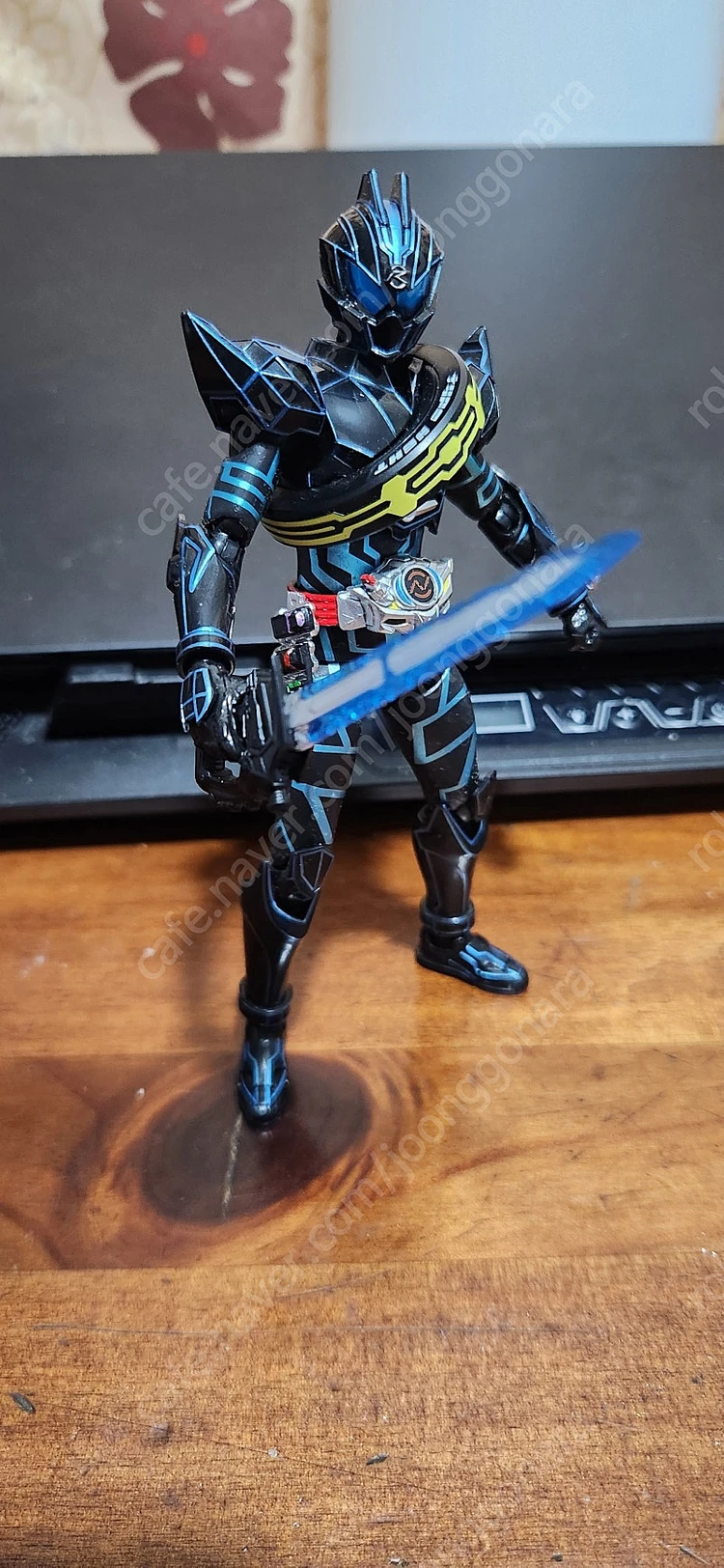 SHF 피규어아츠 가면라이더 다크 드라이브 피규어 처분합니다 이미지