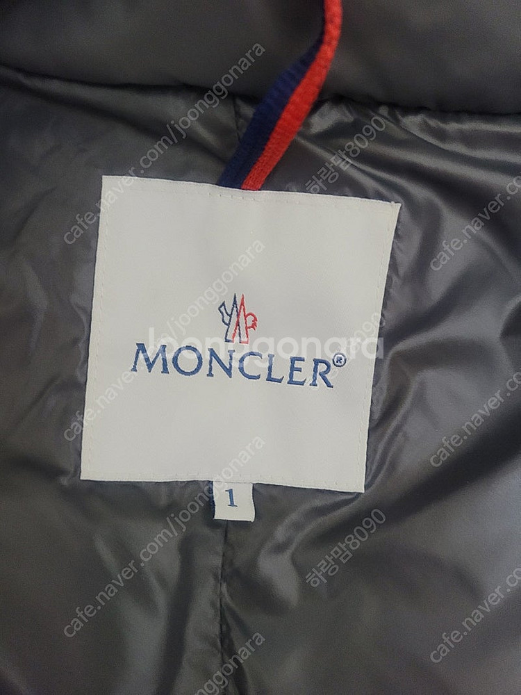 몽클레어 여성패딩 1--0