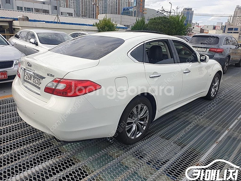 [인피니티]M30d 3.0 디젤 (5인승) 중고차 판매...--6