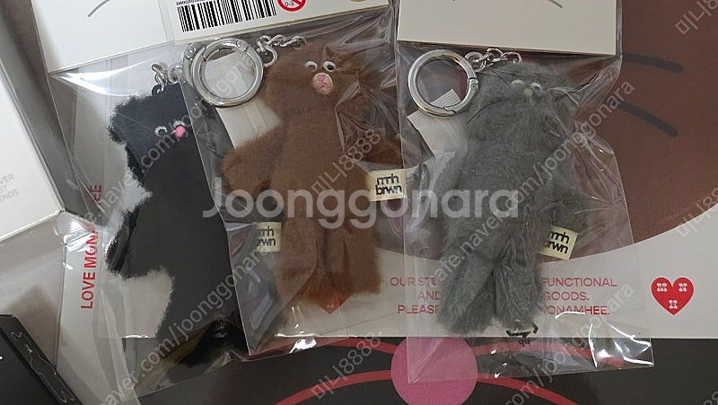 모남희 팝업 키링 파우치 거울 뱃지 블핑이 등--2
