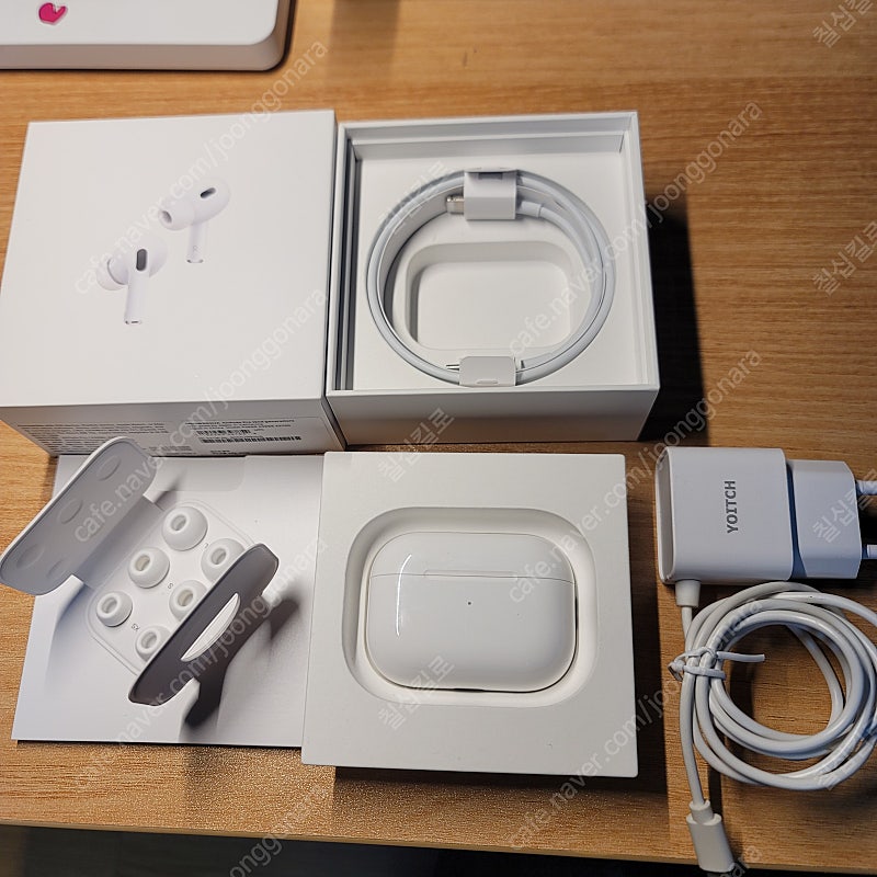 애플 에어팟 프로 2 (AirPods Pro 2)--0