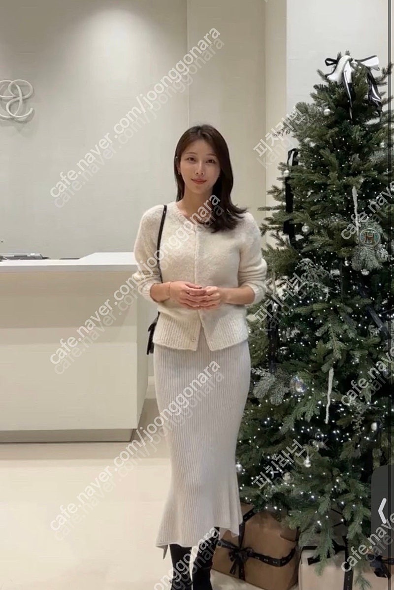 시에 sie 세레나 홀가먼트 스커트 애쉬크림