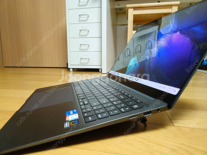 삼성전자 갤럭시북3 프로 NT960XFT-A51AG 팝...--5