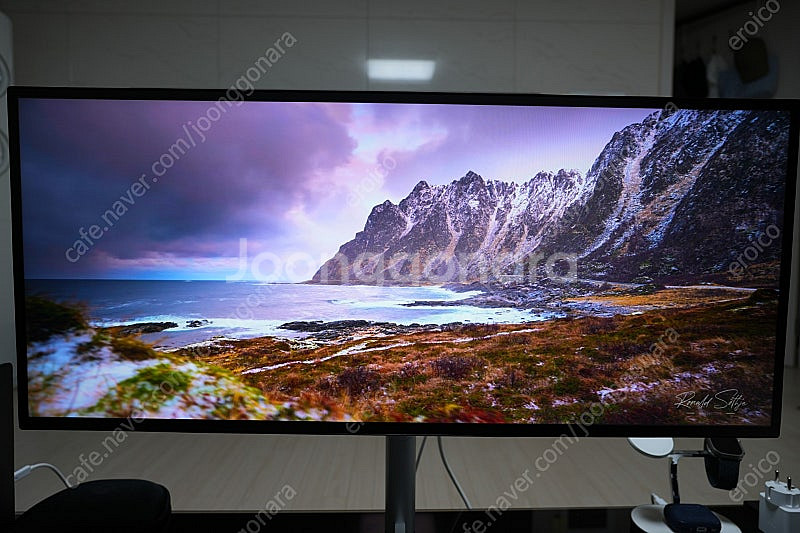 LG 34WK95U--3