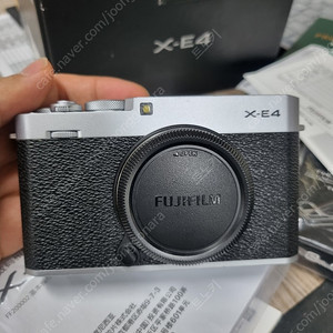 후지필름 X-E4 실버