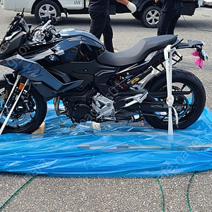 [경기남부][안양] bmw f900xr 트리플블랙 판매합니다 2022년9월30일신차출고 (여성운전자용)1530km 1300만원 폐지완료