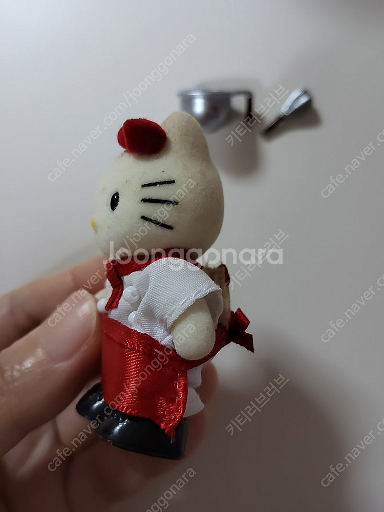 헬로키티 리틀베리 컬렉션 요리사 키티 인형 피규어 반다...--2