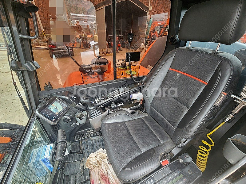 중고굴삭기 두산 DX65 2020년식 2,260시간 가...--8