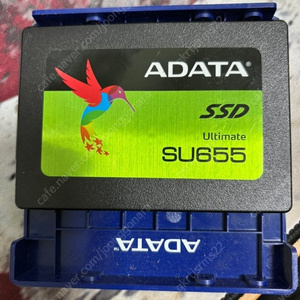 ADATA SSD하드 SU655 512g 팝니다(가이드포함)