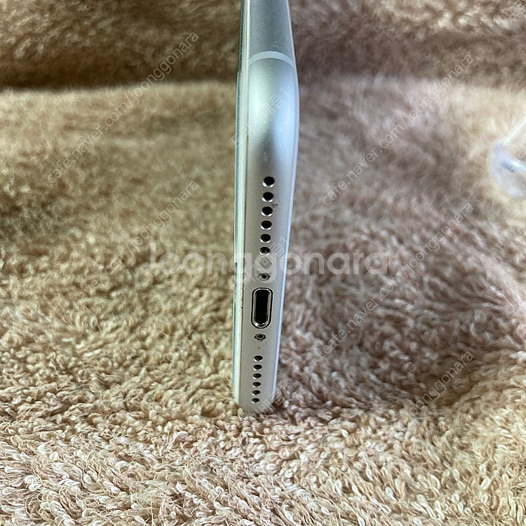 아이폰8 64GB--4