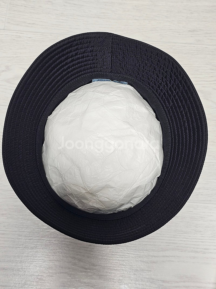 정품 남여공용 프라다 리나일론 버킷햇 M(58cm)--8