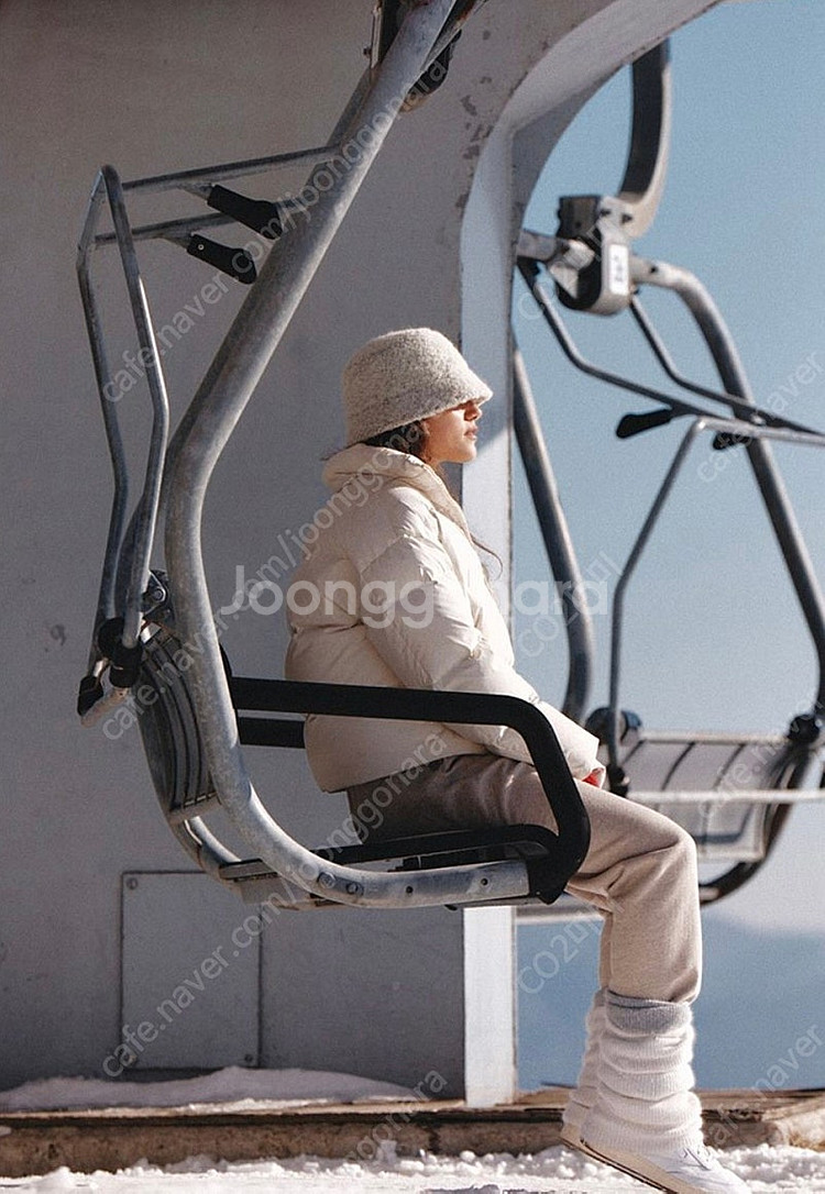 샵엠 구스 세인트패딩 아이보리 S--5