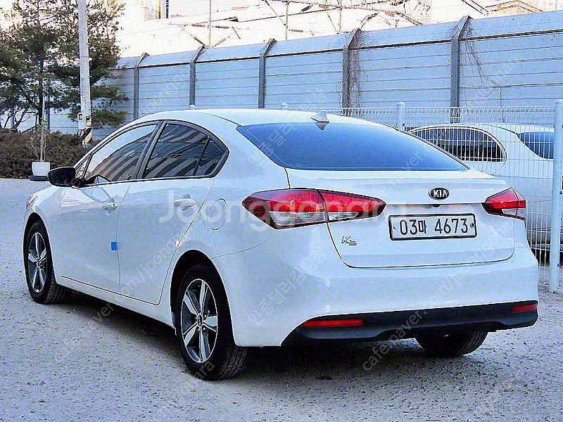 기아 더뉴 K3 16 GDI 트렌디 저렴하게 판매합니다...--2