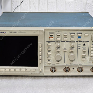 Tektronix 오실로스코프