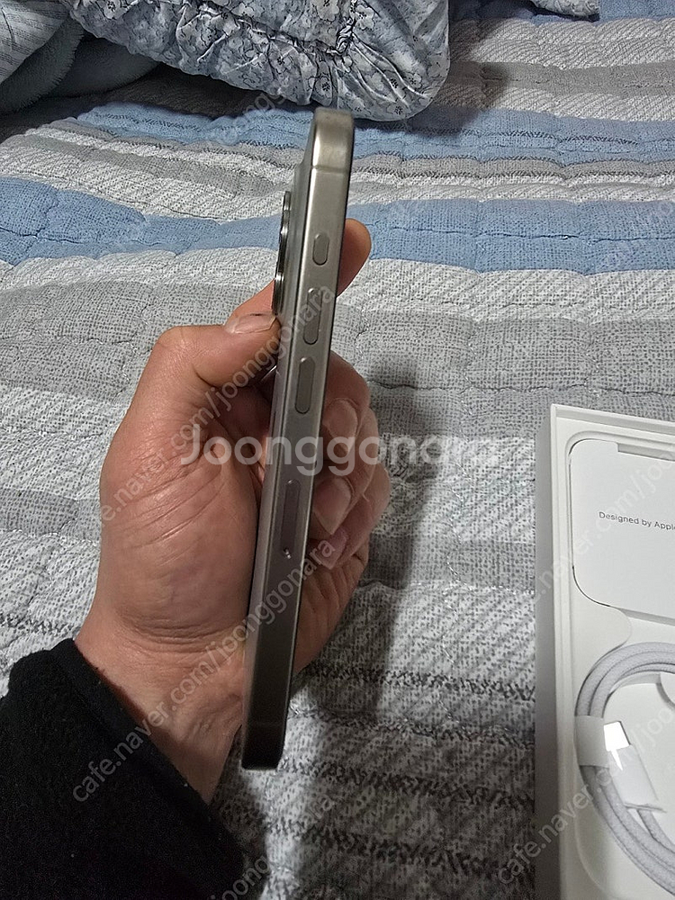 아이폰 15프로 256G 네츄럴티타늄 판매합니다.--2