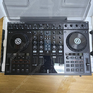 traktor kontrol s4(구형)