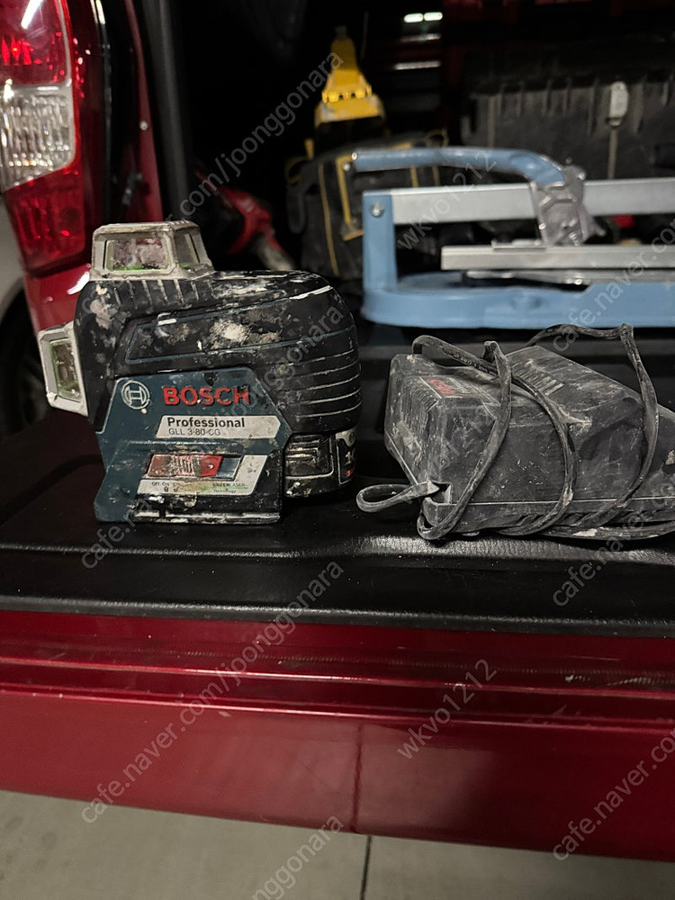 보쉬 레이저 레벨기 그린색상--1