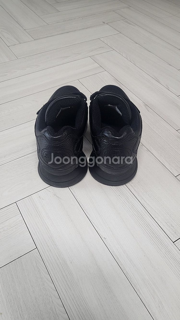 지코일 여성 225~230사이즈 레전드 캡슐형 판매합니...--3