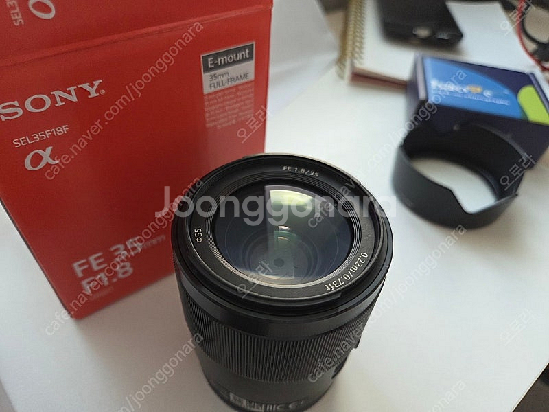 소니정품 풀프레임 35mm f1.8 개봉만한 새제품 판...--2