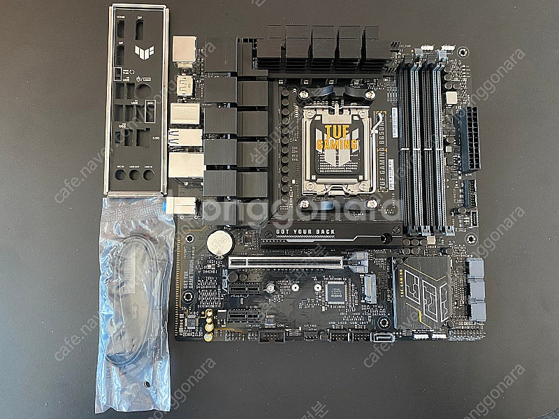 ASUS TUF Gaming B650M-E--0