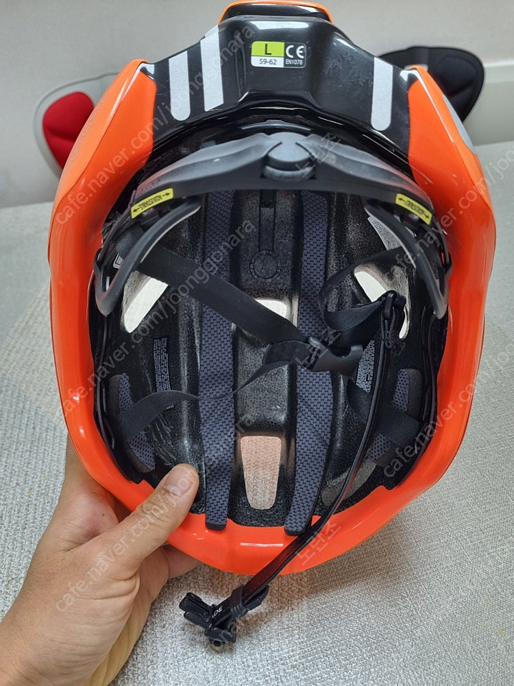 카스크 유토피아 L판매합니다--3