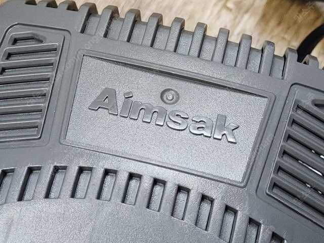 아임삭 배터리 충전기(14.4V~21.6V)--1