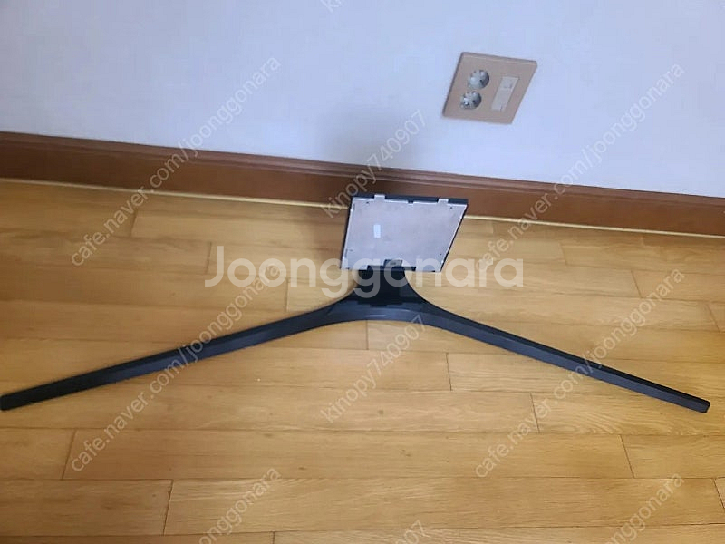삼성TV 75인치거치대 BN96-43506A--0