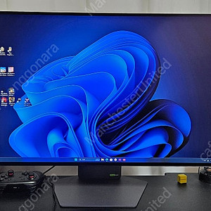 32GS95UV 판매하거나 추가금으로 45GS96QB 구매합니다.