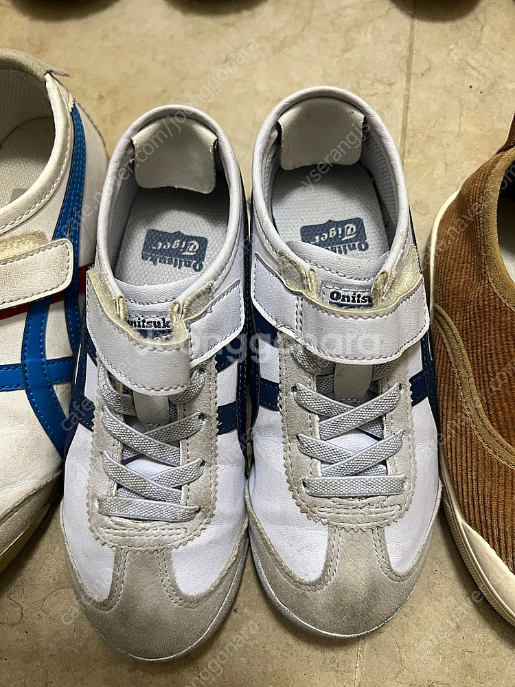 오니츠카타이거 키즈 195 & 210--0