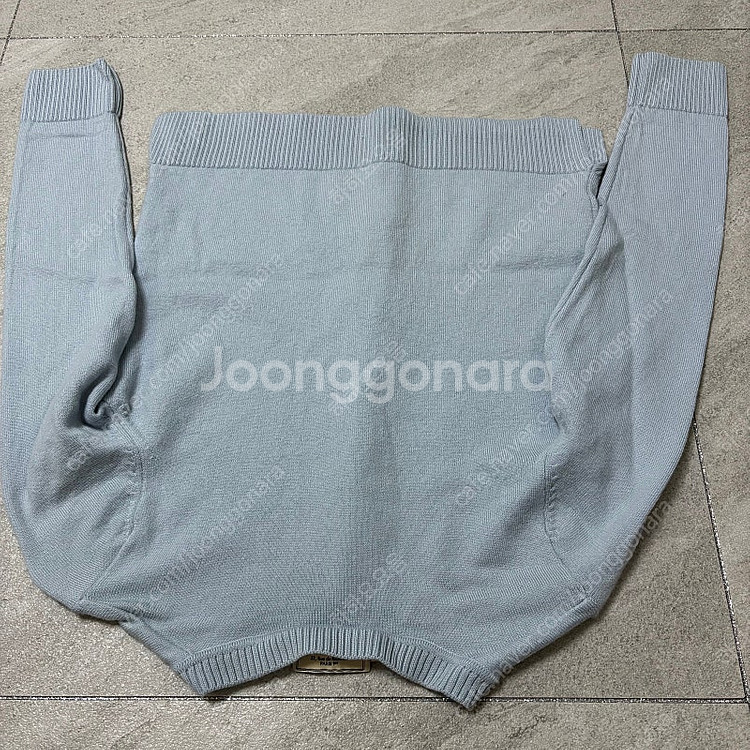 메종키츠네 가디건 니트 하늘--6