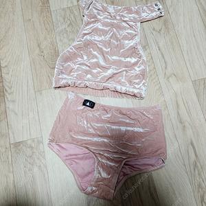라드 벨벳 폴웨어 판매합니다