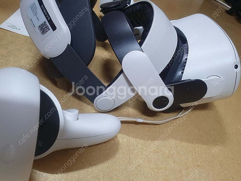 오큘러스 메타퀘스트2 128g 팝니다--3