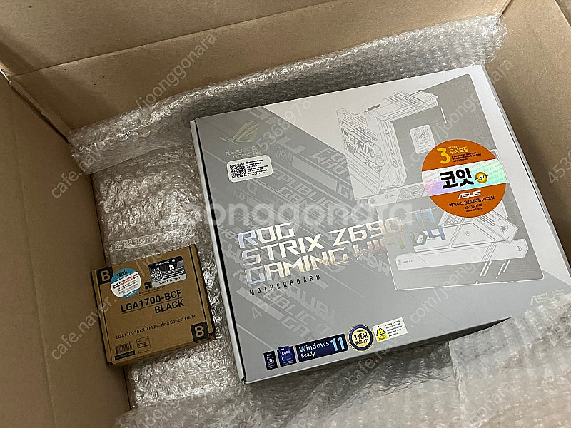 ASUS Z690-A STRIX D4 팝니다 (직거래만...--0
