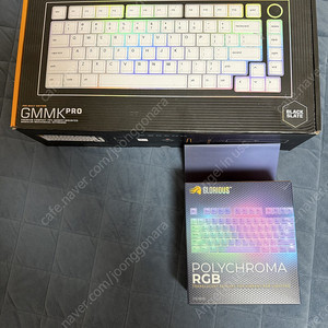 gmmk pro 75% prebuilt 커스텀 키보드 + 폴리크로마 키캡