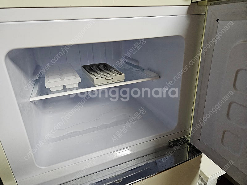 미니 냉장고 팝니다--1