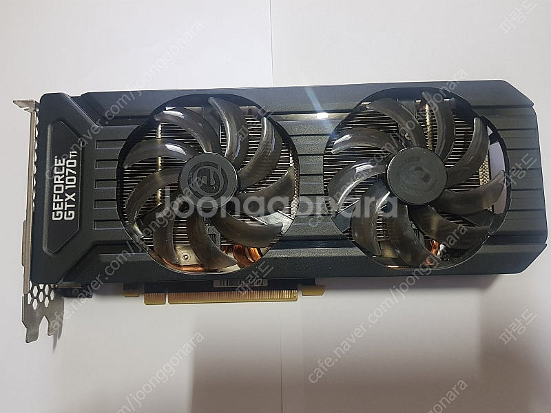 이엠텍 GTX1070TI 그래픽카드 판매합니다.--0