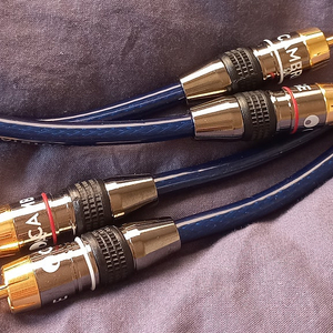 Cambridge Audio(캠브리지오디오) AUD500 1m RCA 케이블 팝니다