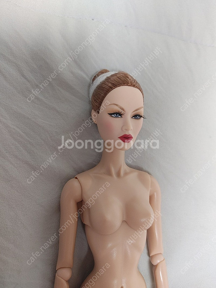 바비인형 패션로얄티 박빛나 누드돌 포피파커 실크스톤--1