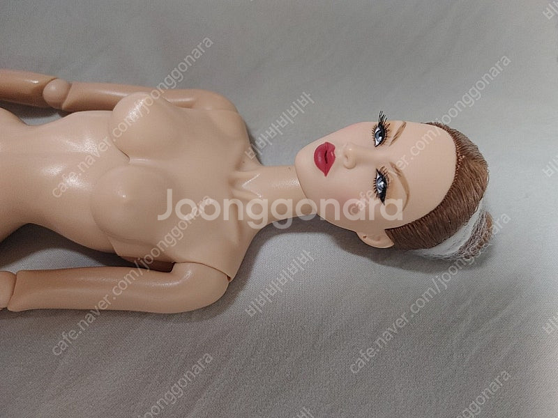 바비인형 패션로얄티 박빛나 누드돌 포피파커 실크스톤--2