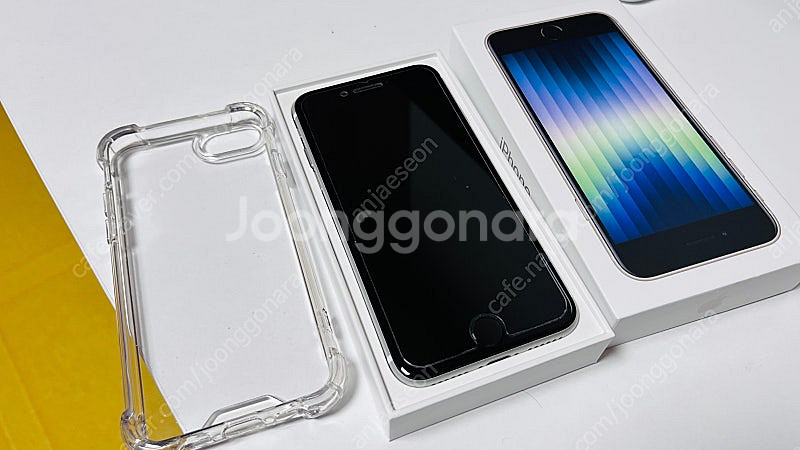 아이폰SE2 64GB 일본판--4