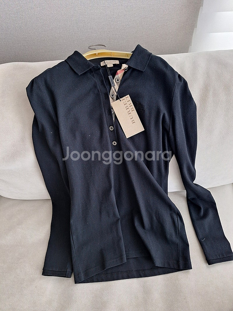 버버리 브릿 긴팔 카라 티셔츠 택채 새제품--0