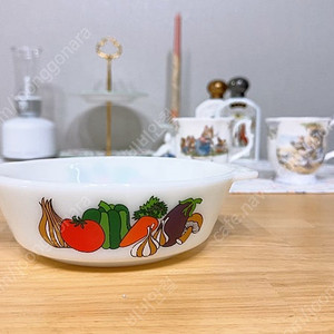 빈티지 파이렉스 밀크글라스 이미지